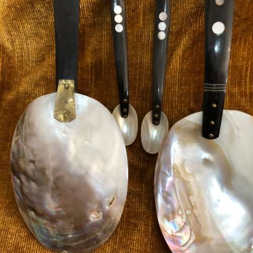 Mother Of Pearl Serving Set(CUT017)