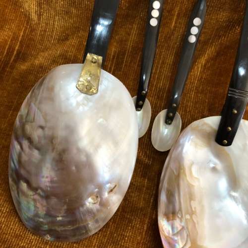 Mother Of Pearl Serving Set(CUT017)