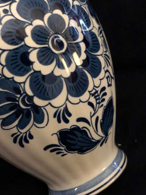 Delft Vase (MIS446)