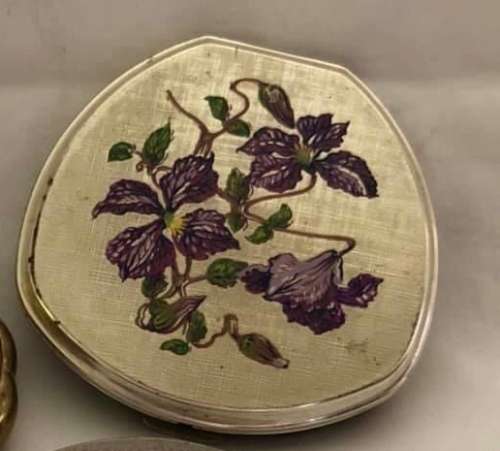 Stratton Compact Make Offer