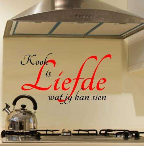 VINYL DECAL - KOOK IS LIEFDE (AFRIKAANS) - WALL ART