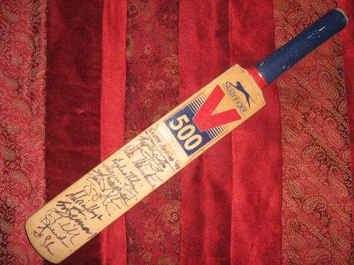 Hansie Cronje Signed Cricket bat Including rest of the 1994 Cricket Squad~~