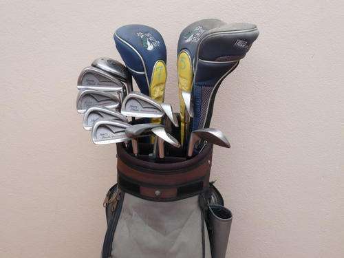 COMPLETE SET OF CLUBS