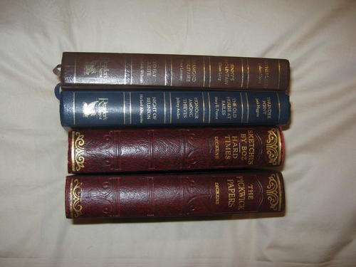 Charles Dickens Set