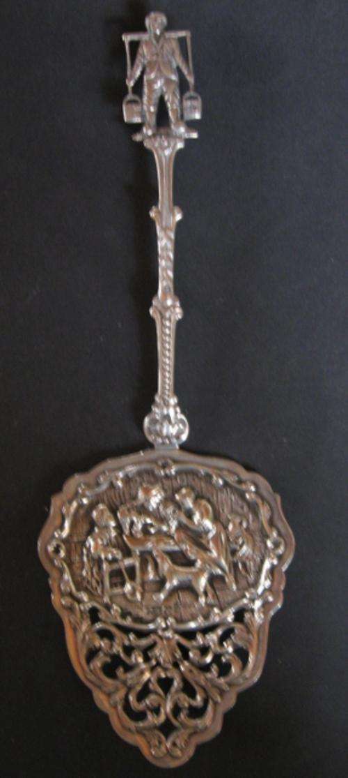 A Lovely Hallmarked Dutch Silver Cake Server