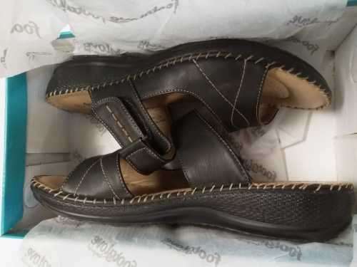 Ladies Footglove Sandals