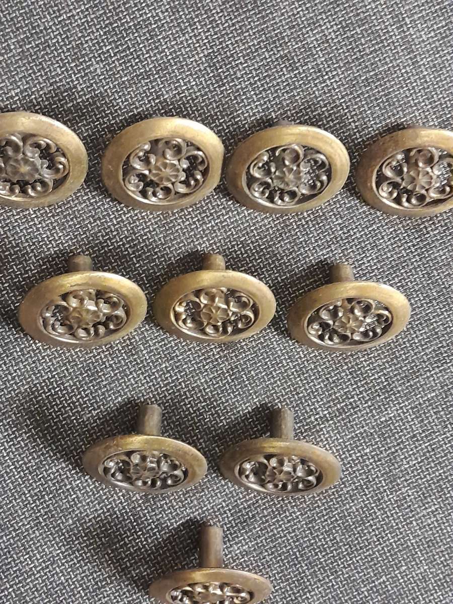Vintage antique door knobs x 10