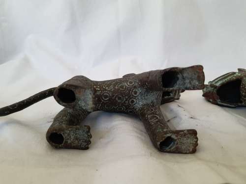 ANTIQUE BENIN BRONZE LEOPARDS