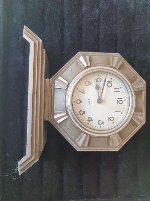 VINTAGE WINDING CLOCK BEDSIDE PEWTEL/STEEL