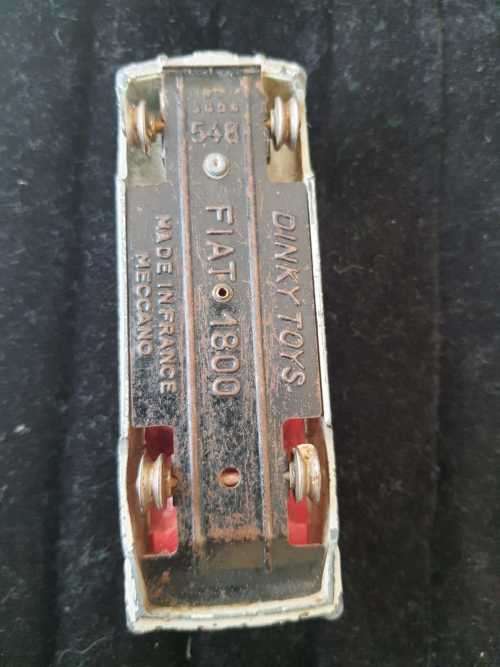 Cordi 53 DINKY TOYS FIAT 1800 MADE IN FRANCE, SDGC 548