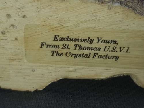 A CHOW DOG MADE IN THE US VIRGIN ISLAND CRYSTAL WORKS FIGURINE IN ACCEPTIONAL CONDITION