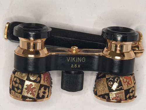 A VINTAGE LADIES OPERA BINOCULARS WITH FANCY TAPESTRY DESIGN BOTH THE BINOCULARS AND THE CASE SOLD A