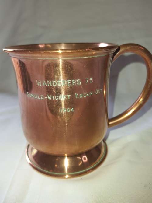 A VINTAGE COPPER BEER MUG ENGRAVED WANDERS 75 SINGE WICKET KNOCKOUT 1964