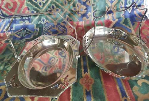 2 VINTAGE SERVING BASKETS SILVER PLATED