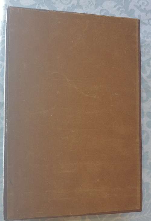 A NEAT BROWN LEATHER COVERED JEWELRY BOX IN GOOD CONDITON SOLD AS IS