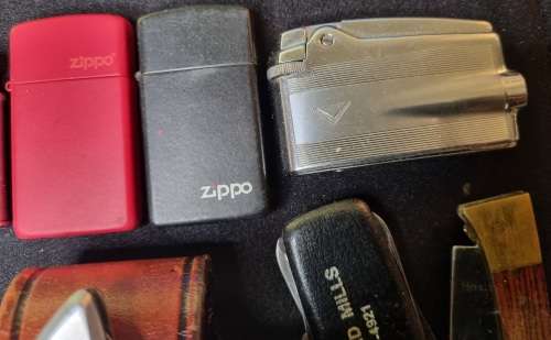 A COLLECTION FOR ALL THE MEN LIGHTERS, POCKET KNIVES AND MULTI TOOLS SOLD AS IS