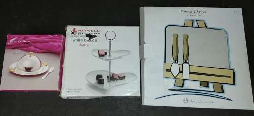 A JOB LOT VINTAGE HAS NEVER BEEN USED KiTCHENALIA SOLD AS IS