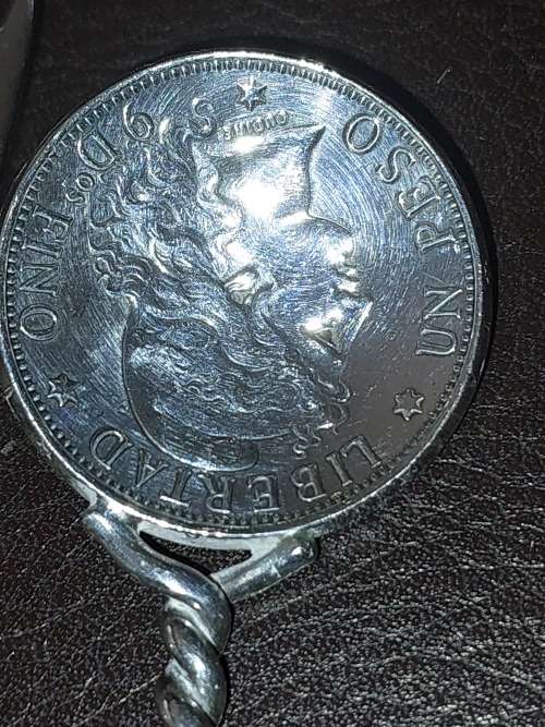 A COLLECTION OF KITCHENALIA SOLD AS IS