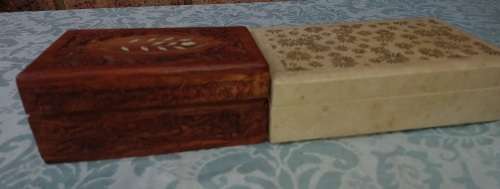 A VINTAGE JOBLOT JEWELRY BOXES SOLD AS IS