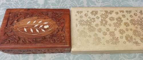 A VINTAGE JOBLOT JEWELRY BOXES SOLD AS IS