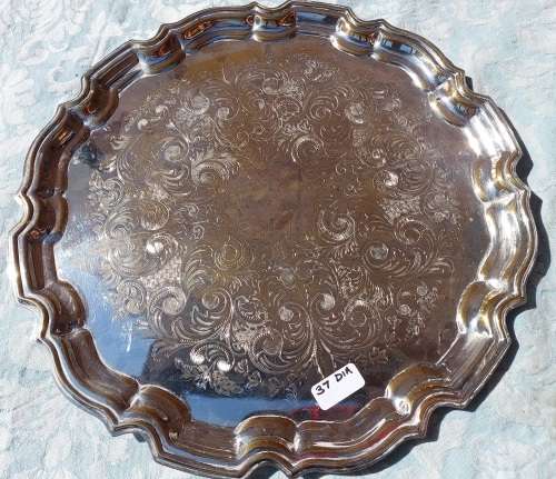 AN EDWARDIAN ART DECOR SILVER PLATED , MADE IN ENGLAND SERVING TRAY
