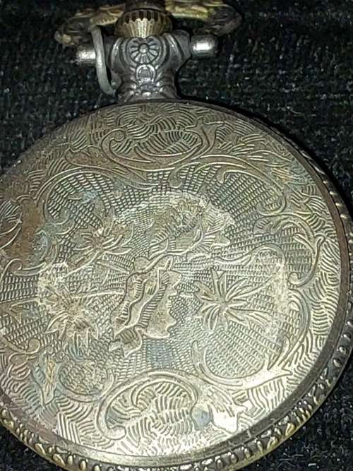 A VINTAGE AND ANTIQUE COLLECTION POCKET WATCHES