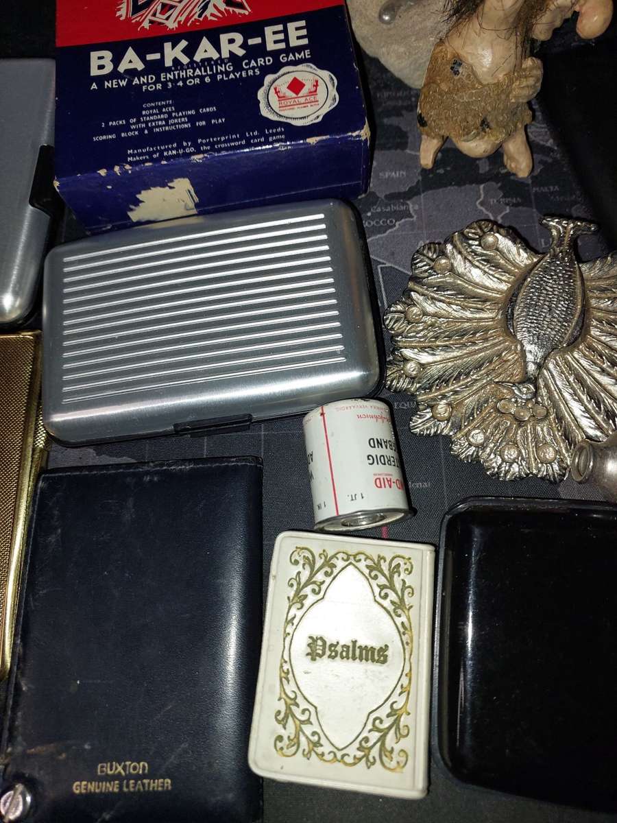 A VINTAGE JOB LOT CARD HOLDERS AND MIXED ITEMS SOLD AS IS