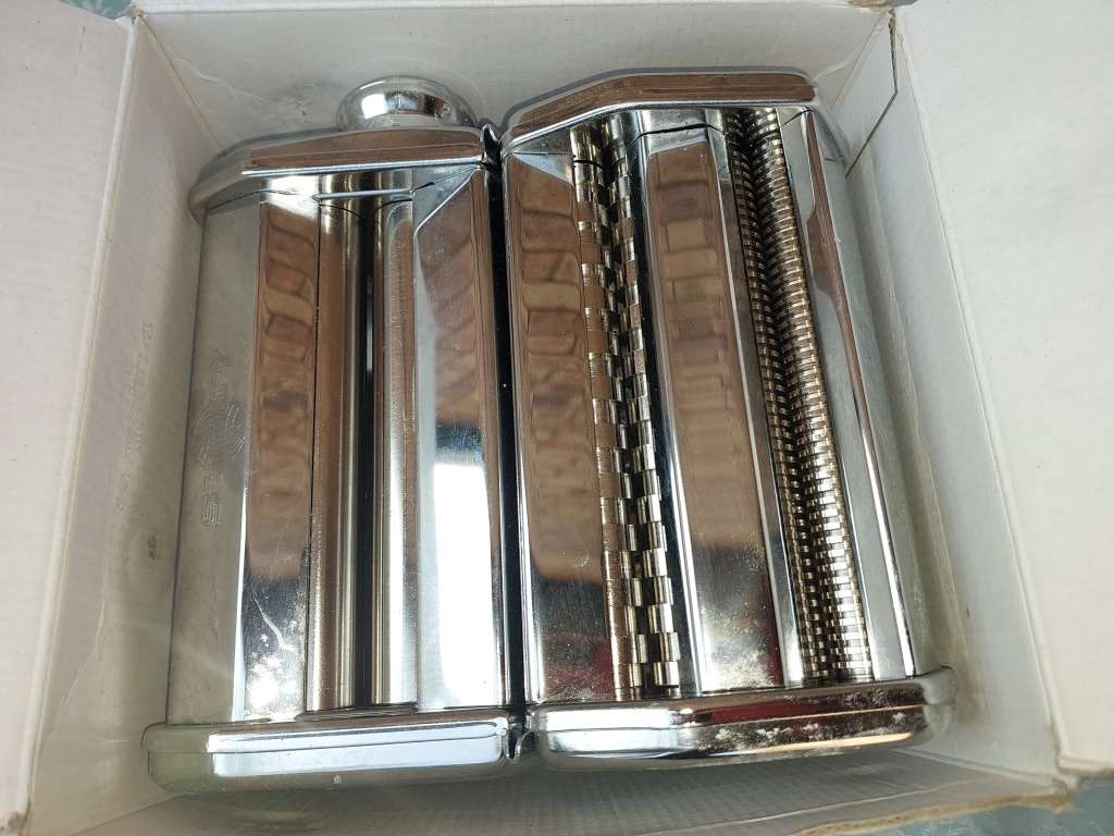 A MARCATO MADE IN ITALY PASTA MACHINE SOLD AS IS