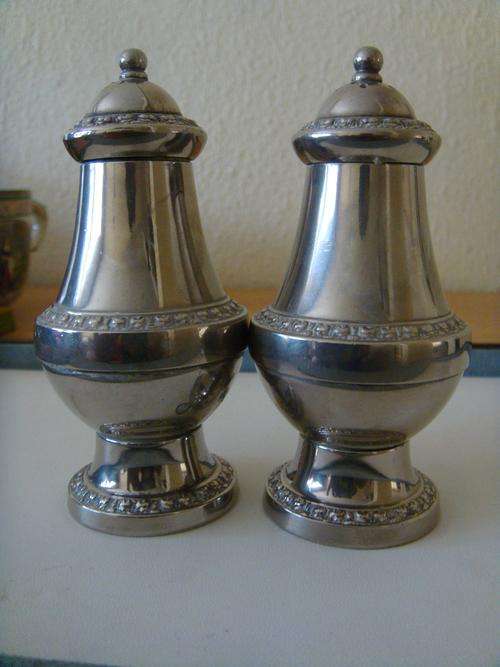 IANTHE SALT & PEPPER SHAKERS