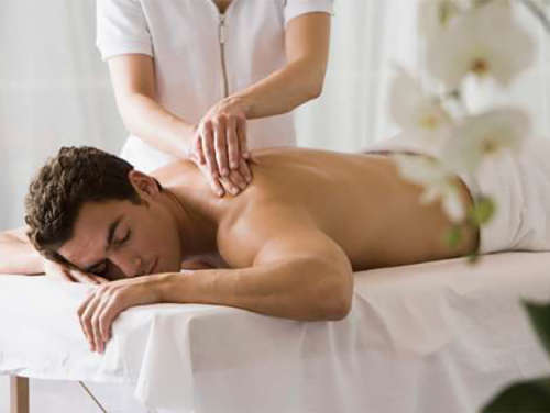 Pamper Dad with a 60 Minute Full Body Swedish Massage
