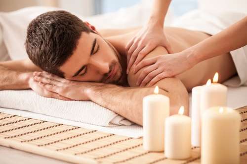 Pamper Dad with a 60 Minute Full Body Swedish Massage