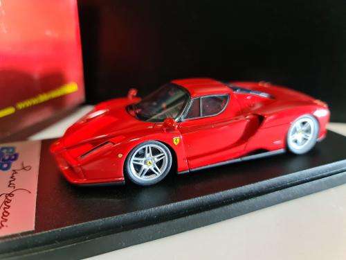 BBR-MODELS - FERRARI - ENZO SALON DE PARIS 2002