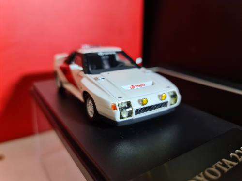 1/43 JAPAN WIT`S TOYOTA MR2 222D WHITE and RED