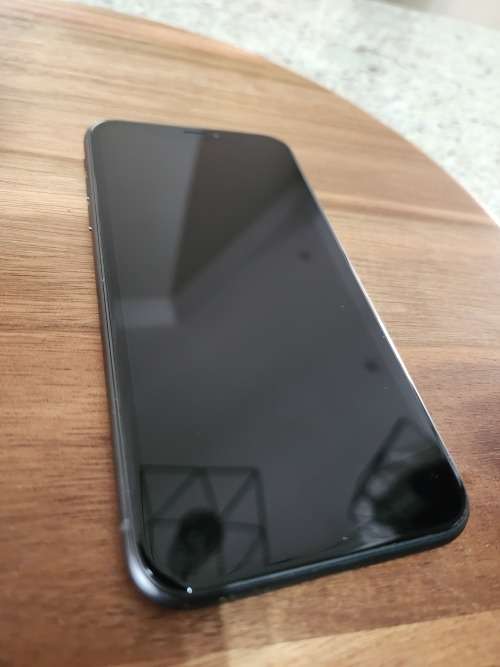 I Phone XR 64gb as new