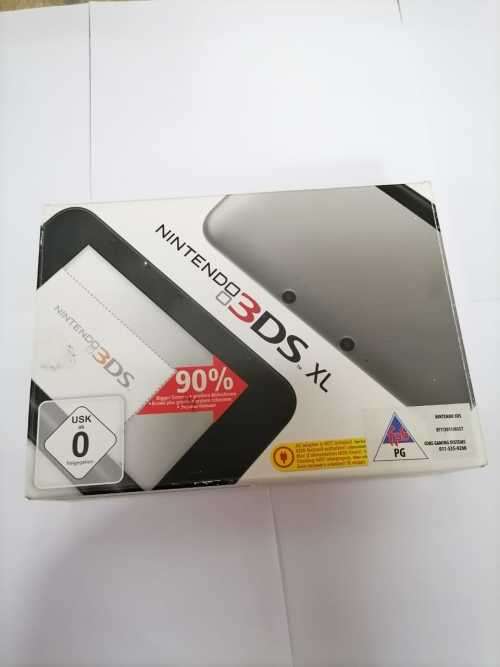 Nintendo 3DS XL