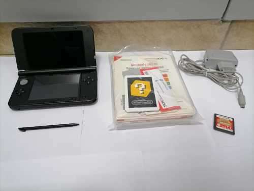 Nintendo 3DS XL