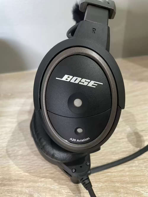 Bose A20 Aviation Headset For Helicopter (Bluetooth, Battery Power, U174 Connector, Straight Cord)