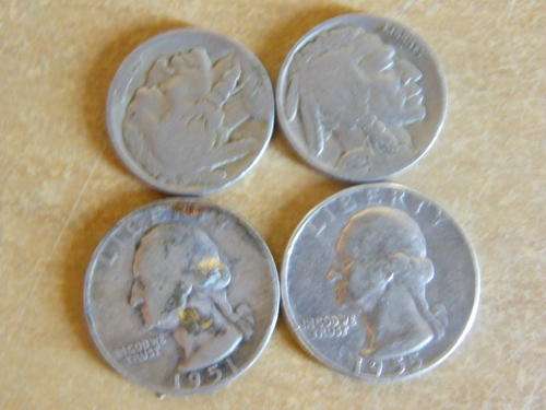 A LOT OF 4 OLD USA COINS.1926,1927 5c COINS AND SILVER 1951 AND 1955 QUARTER DOLLARS.