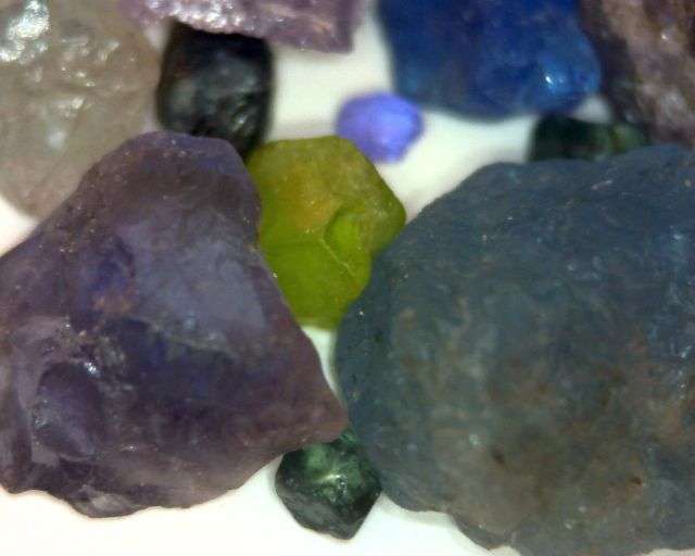 Very Rare Tsavorite ,Apatite,Tanzanite,Iolite,Hauynite,Peridot Mix 30ct  Gemmy Lot
