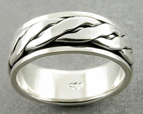 LATE ENTRY... BEAUTIFUL ....Sterling Silver Band Plain Ring *MOST REASONABLE INTERNATIONAL SHIPPING