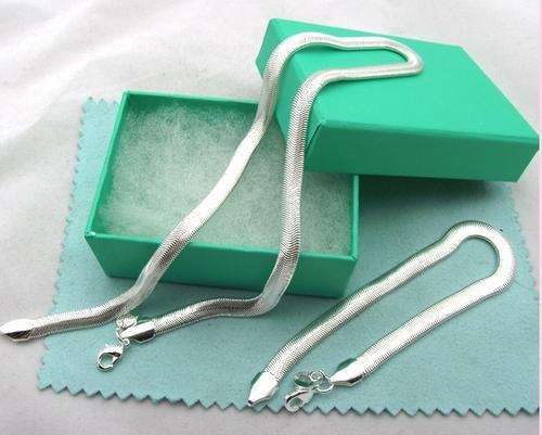 Look at this! NECKLACE/BRACELET 925 STERLING SILVER STAMPED.1ST TIME EVER ON R1 AUCTION SNAKE CHAIN!