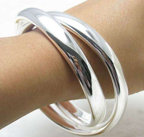 NEW STOCK... PLEASE LOOK!!  SET OF 2 SILVER BANGLES SET!   NEVER BEFORE FOR R1-00!!!!