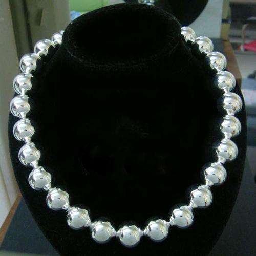 NEW! IMPRESSIVE NECKLACE 925 STERLING SILVER STAMPED NEVER BEFORE FOR R1(OPTION TO PURCHASE BRACELET