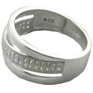 SOLID 925 SILVER! IMPRESSIVE RING! ONLY FEW LEFT! GRAP YOUR'S NOW!