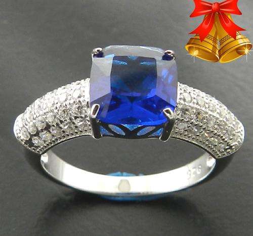 THIS IS A ABSOLUTELY MUST BID! SOLID 925 MICRO SETTING RING! FIRST TIME ON R1 AUCTION!