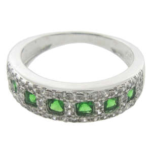 SOLID SILVER! THIS IS A ABSOLUTELY MUST BID! SOLID 925 MICRO SETTING RING! R1 AUCTION! ADD EARRINGS!