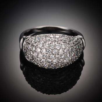 LATE ENTRY - BEST OFFER!- ABSOLUTELY IMPRESSIVE AAA ZIRCON RING - FIRST TIME EVER ON R1.00 AUCTION!