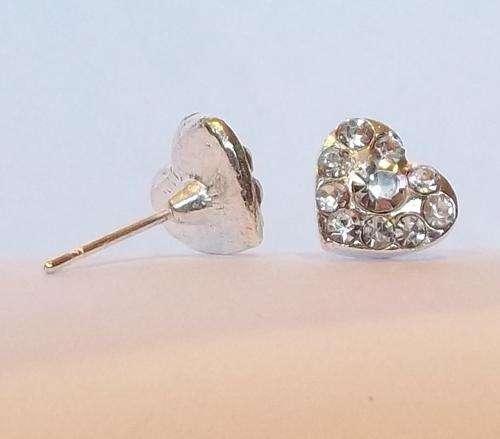 Heart EARRINGS with clear crystals.  DON'T Miss OUT! NEW STOCK IN!  BID NOW!