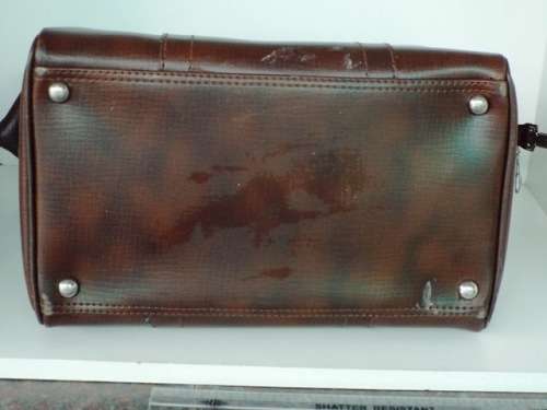 STUNNING BROWN FAUX LEATHER OVERNIGHT BAG