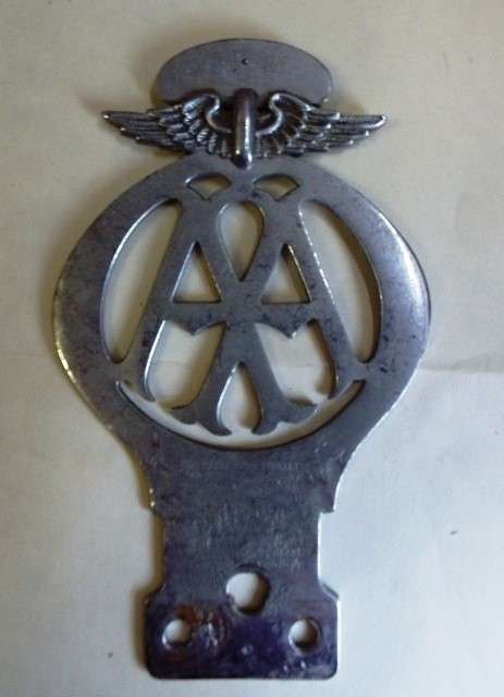 COLLECTABLE O.F.S/O.V.S AA CAR BADGE